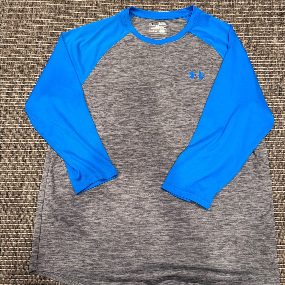 Under Armour Men's Long Sleeve Fitted Heatgear Shirt in Blue and Gray